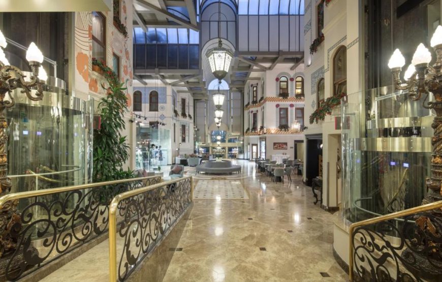 hotel crown plaza old city istanbul